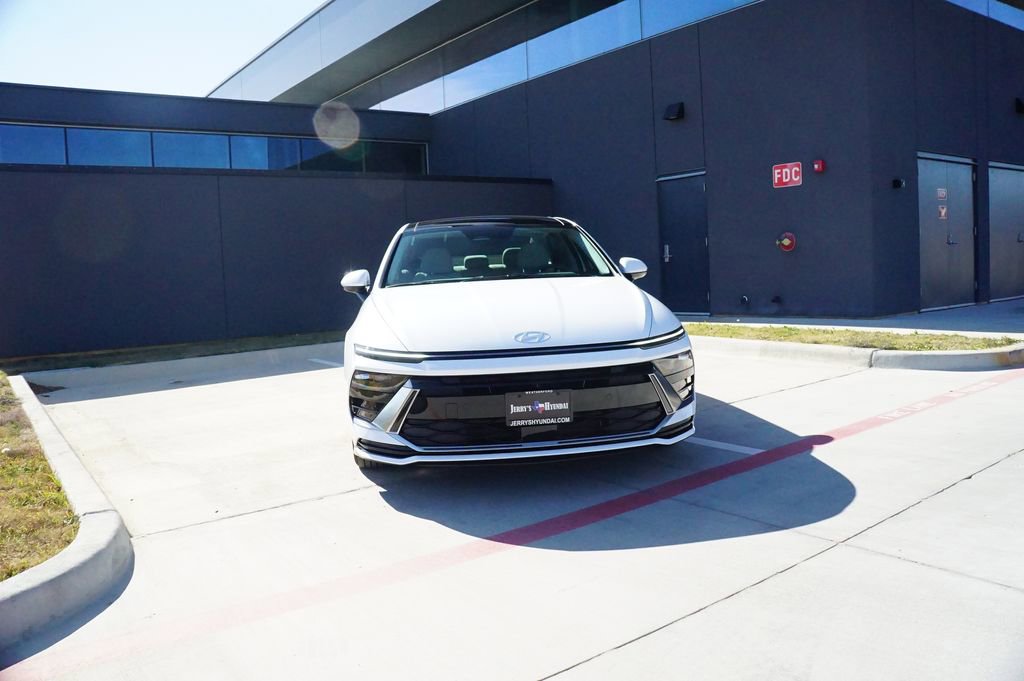 New 2026 Hyundai Sonata SEL image 2