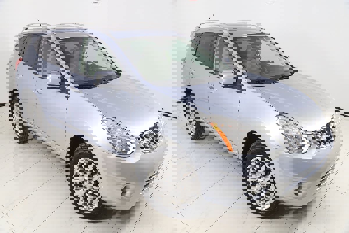 Used 2013 Nissan Rogue SL image 16