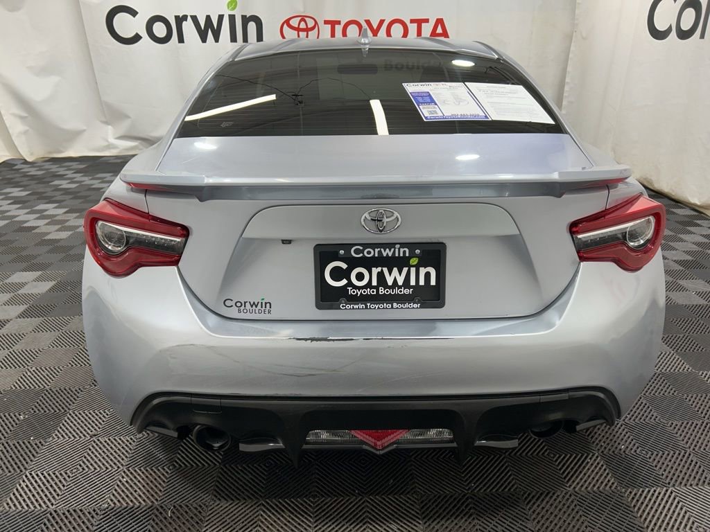Used 2017 Toyota 86 image 7