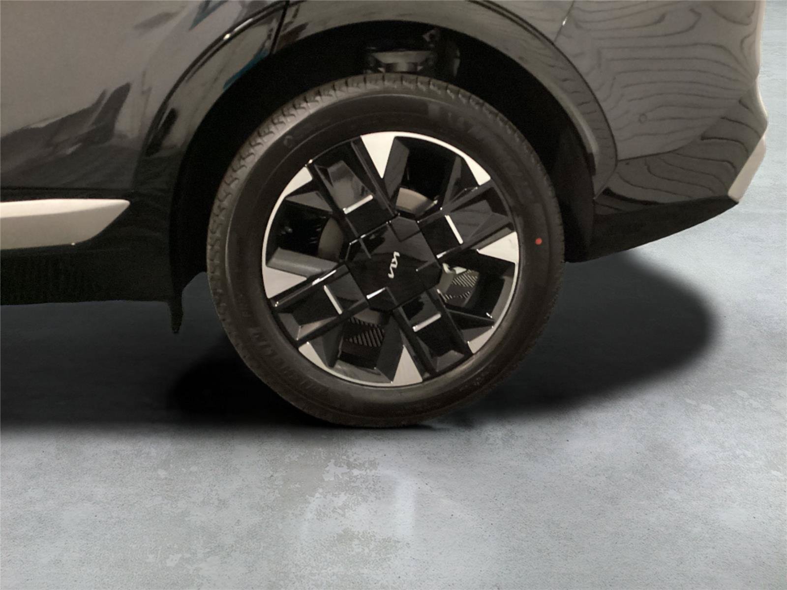 New 2026 Kia Sportage SX AWD/4WD image 26