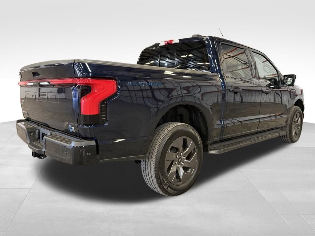 Used 2023 Ford F150 Lightning Lariat w/ Equipment Group 511A High image 5