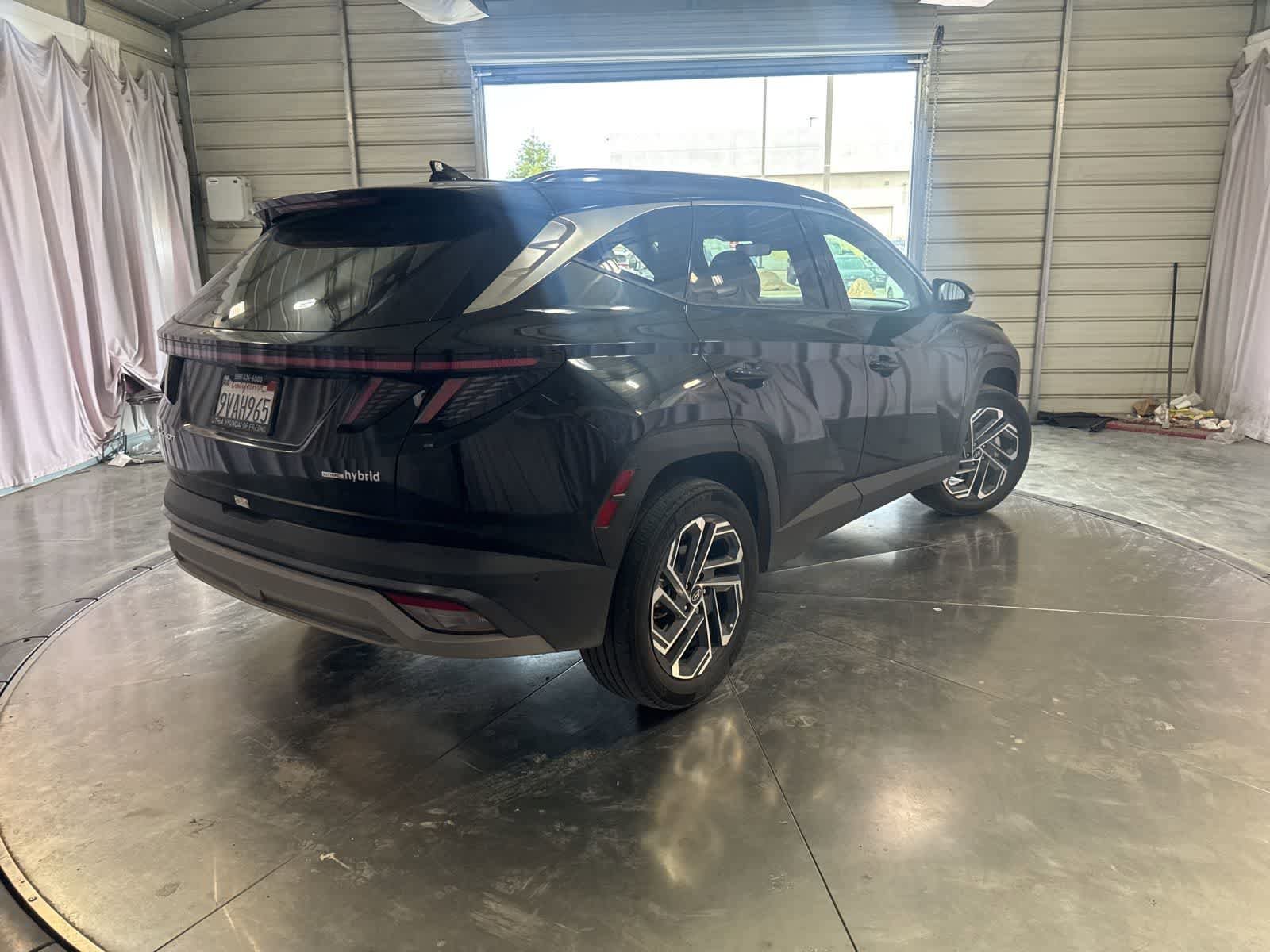 Used 2025 Hyundai Tucson Limited image 5
