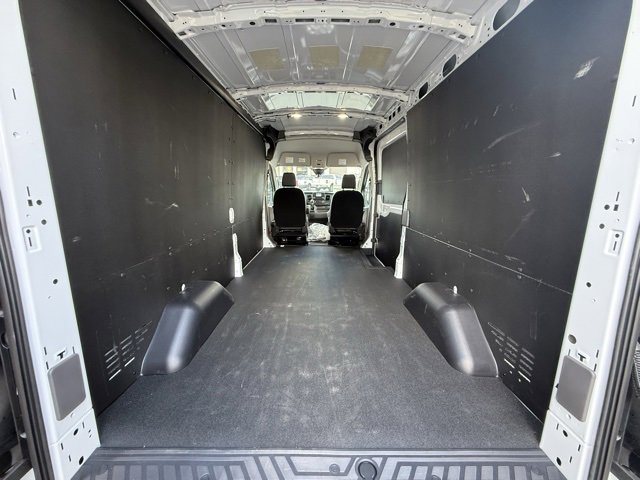 New 2025 Ford Transit 250 148 Medium Roof w/ Load Area Protection Package image 20