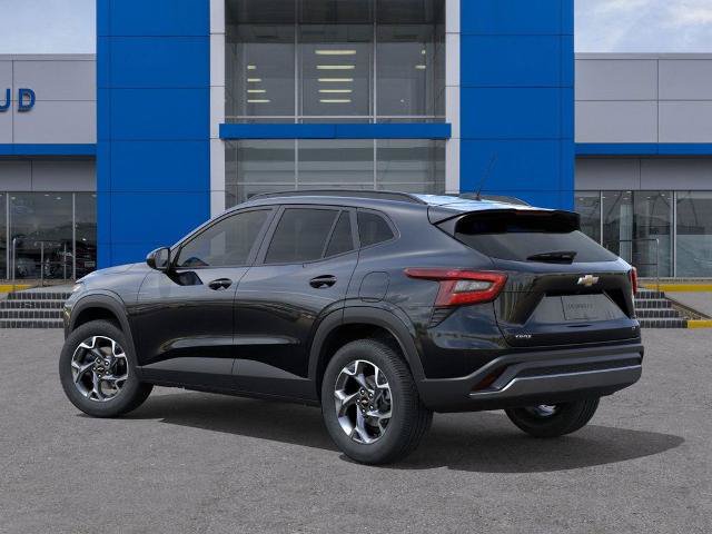 New 2026 Chevrolet Trax LT w/ Driver Confidence Package FWD image 3