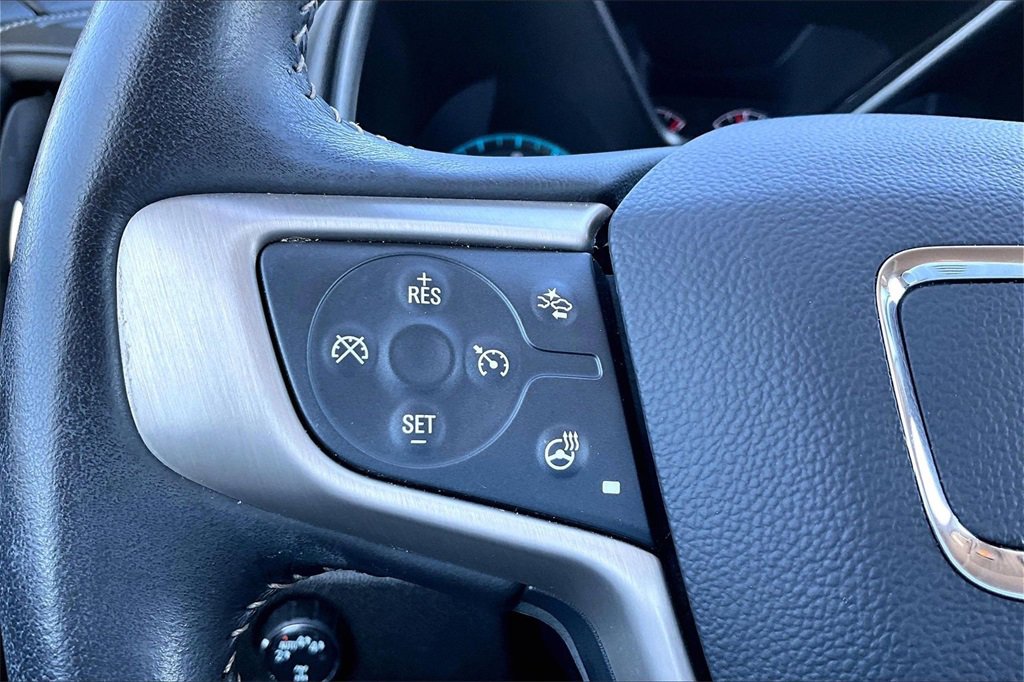 Used 2020 GMC Canyon Denali image 16