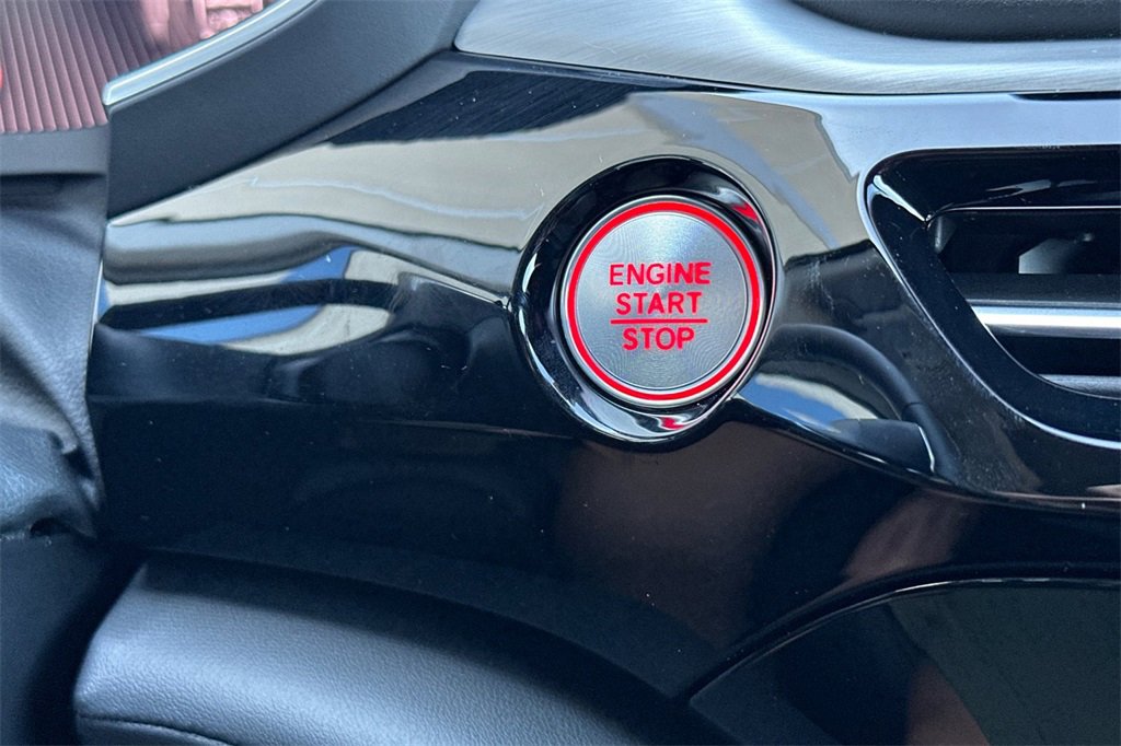 Certified 2025 Acura MDX w/ Technology Package image 25