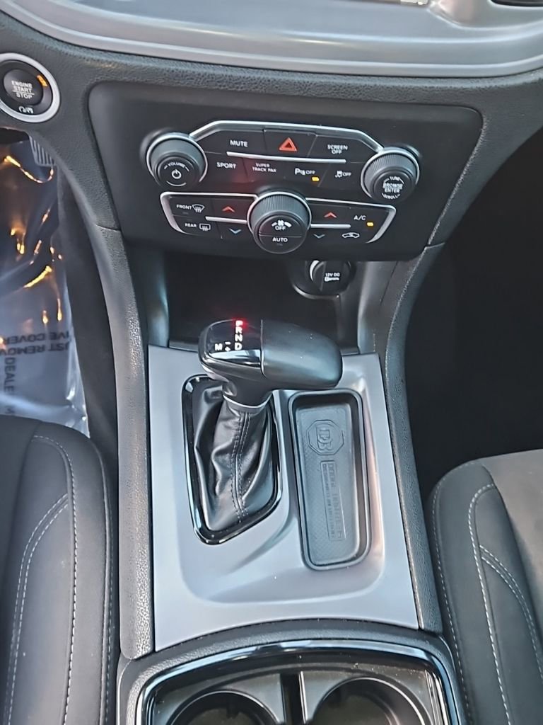 Used 2023 Dodge Charger SXT w/ Blacktop Package image 19