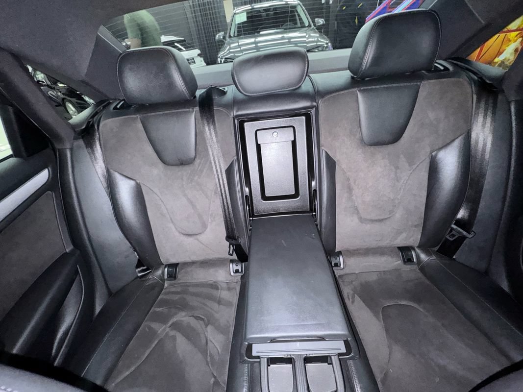 Used 2013 Audi S4 Prestige w/ Prestige Pkg AWD/4WD image 33