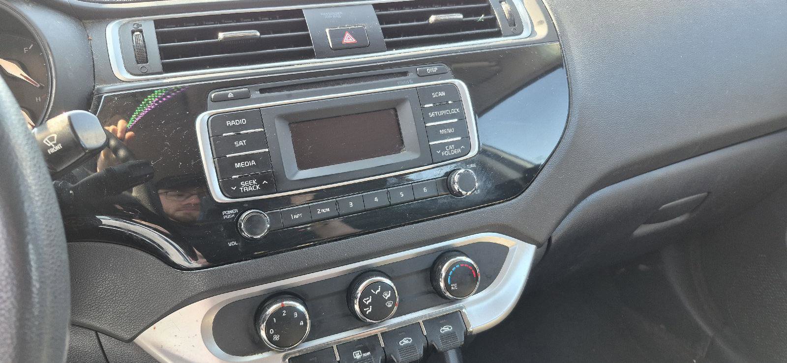 Used 2016 Kia Rio LX image 8