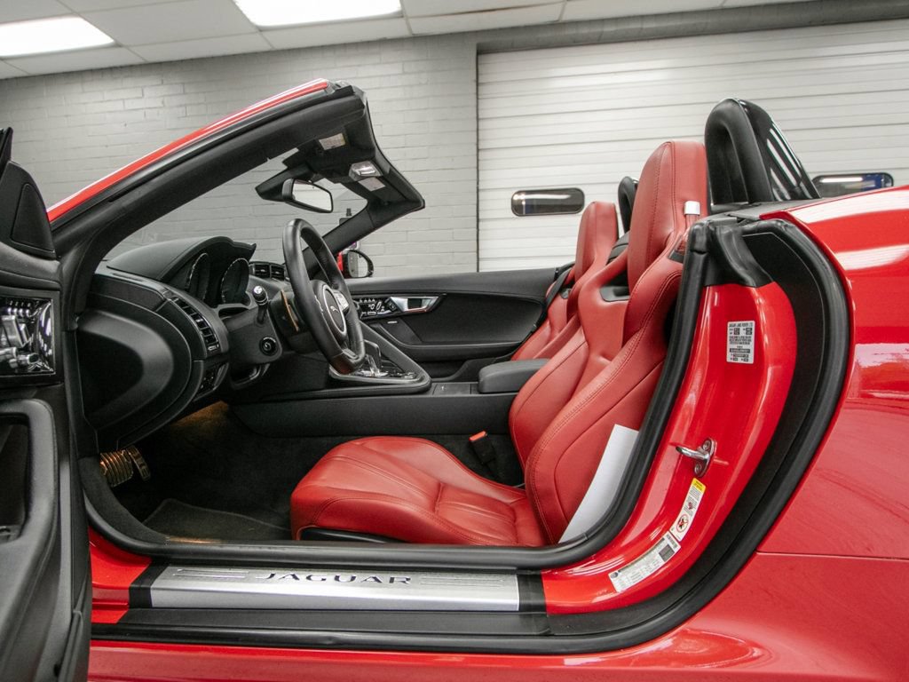 Used 2014 Jaguar F-TYPE S RWD image 17