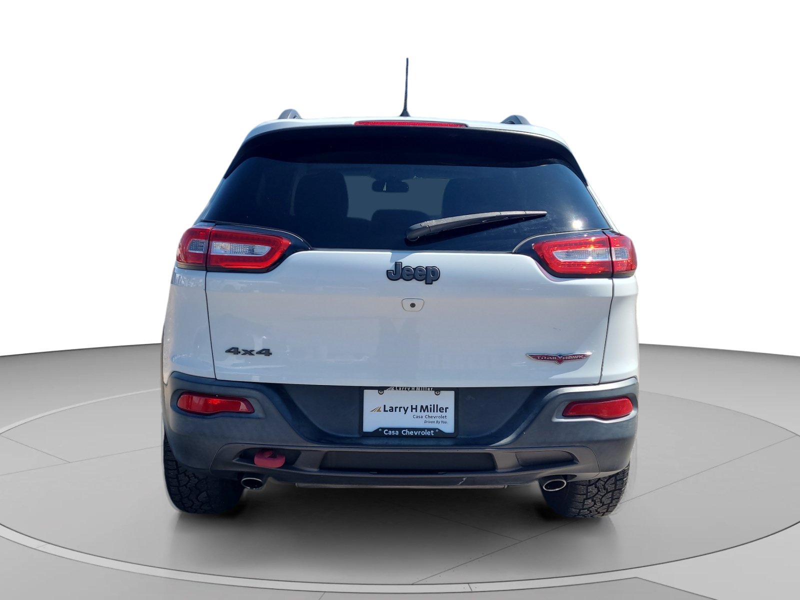 Used 2015 Jeep Cherokee Trailhawk AWD/4WD image 4