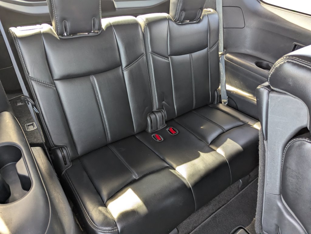 Used 2018 Nissan Pathfinder SL w/ Cargo Package FWD image 33