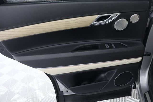 Used 2022 Genesis GV80 2.5T w/ Prestige Package 04 image 27