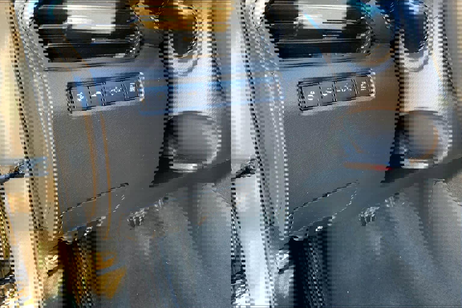 Used 2022 Nissan Altima 2.5 SV w/ SV Premium Package image 36