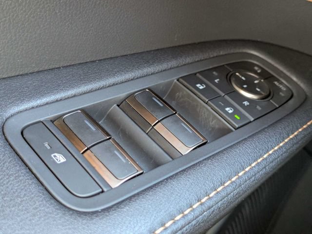 Used 2025 Lexus RX 350 Premium w/ Accessory Package (Z1) FWD image 21