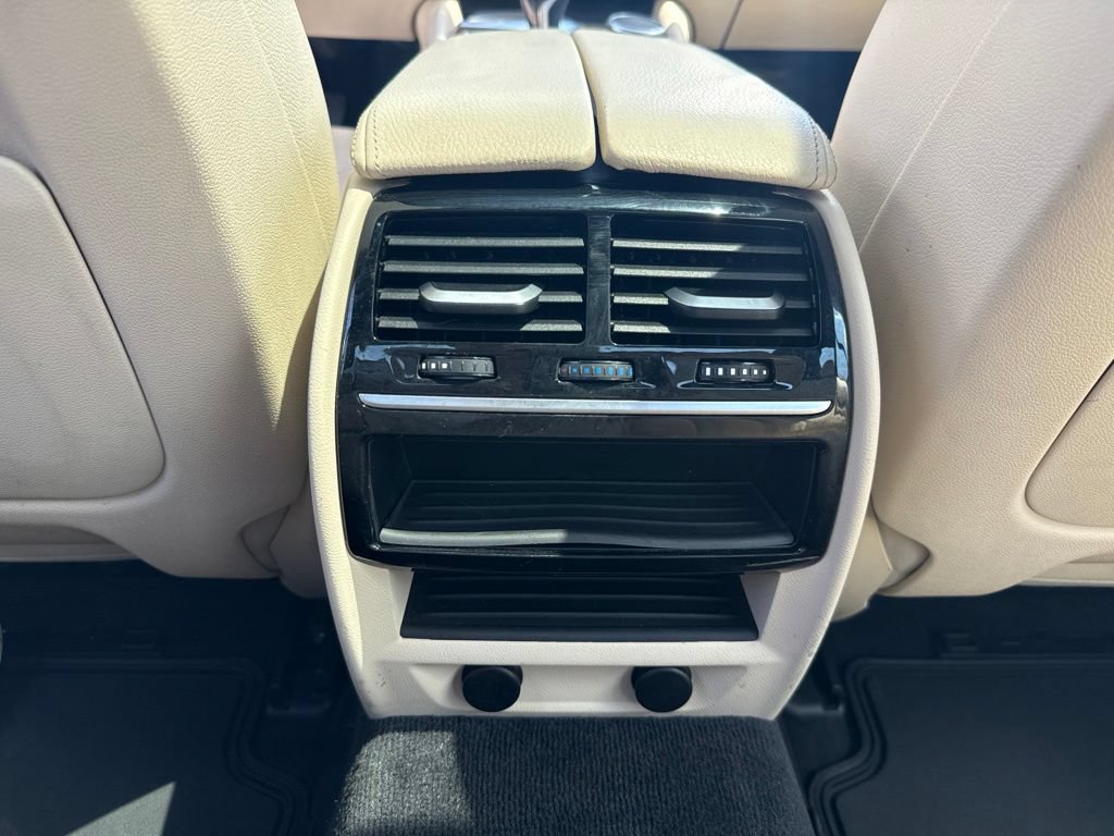 Used 2019 BMW 540i w/ Convenience Package RWD image 22