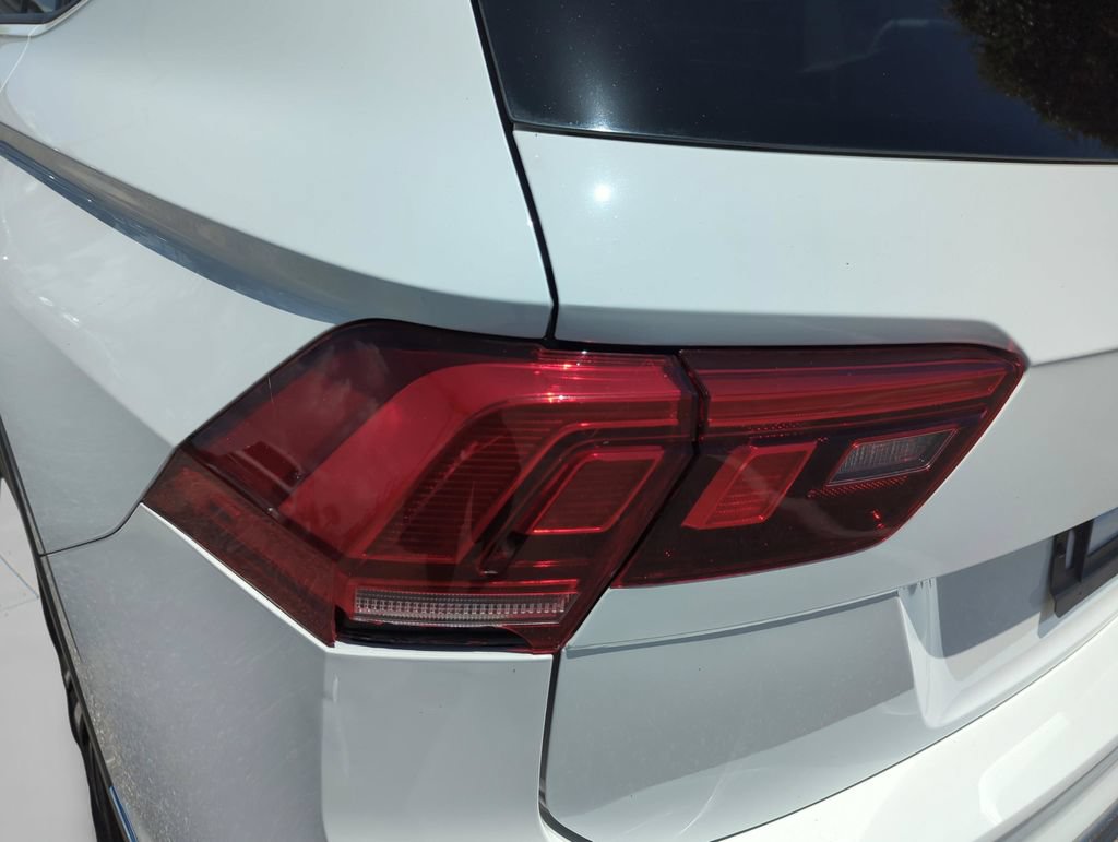 Used 2022 Volkswagen Tiguan S AWD/4WD image 44