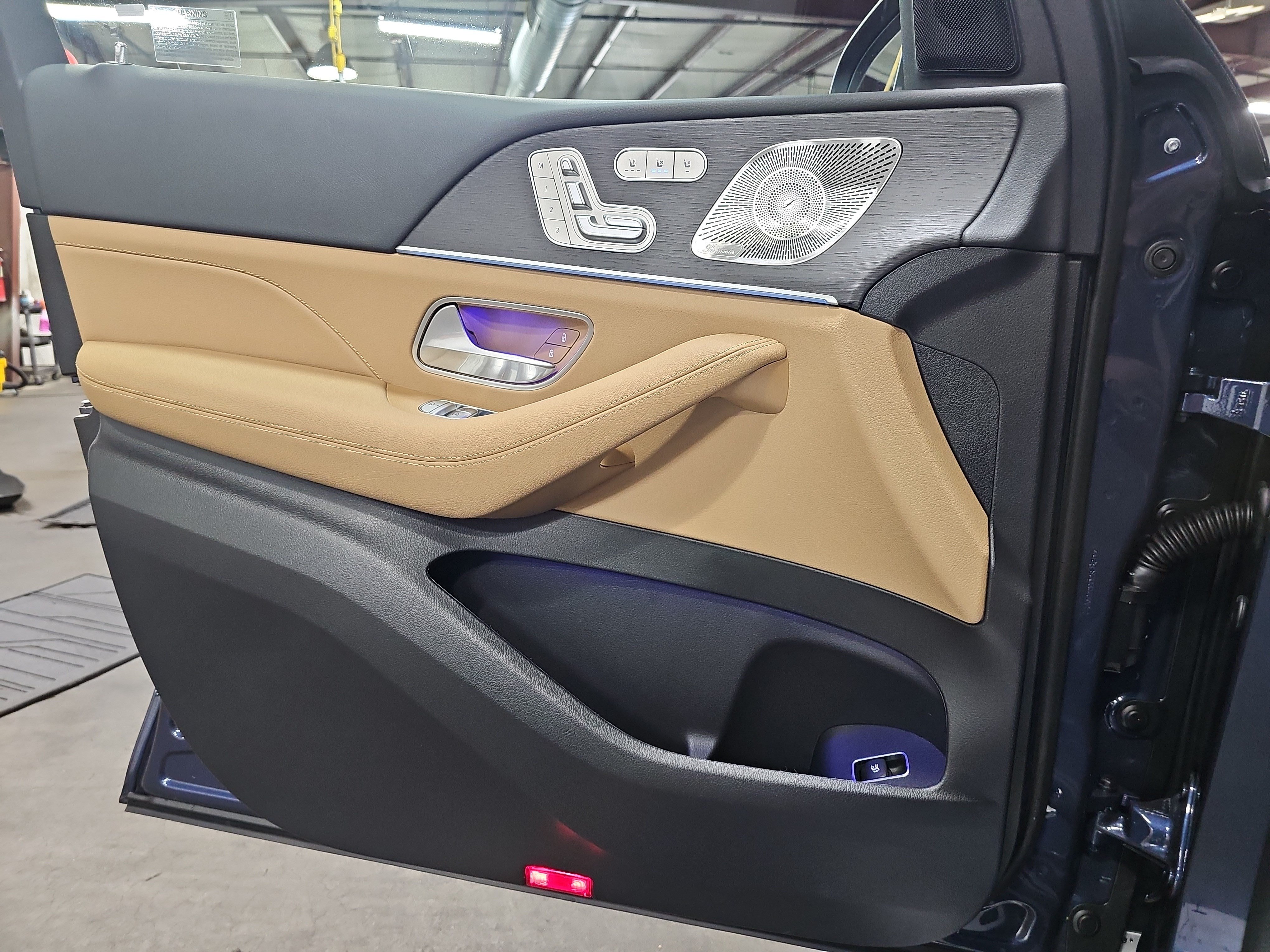 New 2026 Mercedes-Benz GLS 450 4MATIC image 26