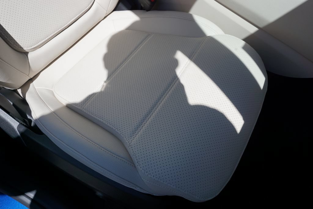 Certified 2026 Mercedes-Benz GLC 300 image 70