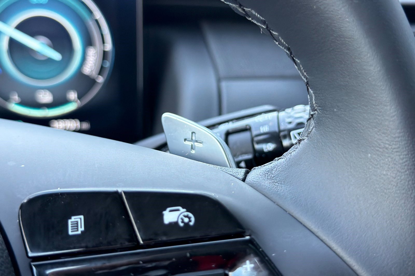 Used 2023 Hyundai Tucson Limited image 35