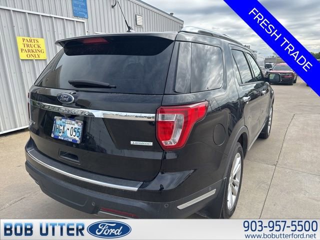 Used 2018 Ford Explorer Limited w/ Equipment Group 301A image 4