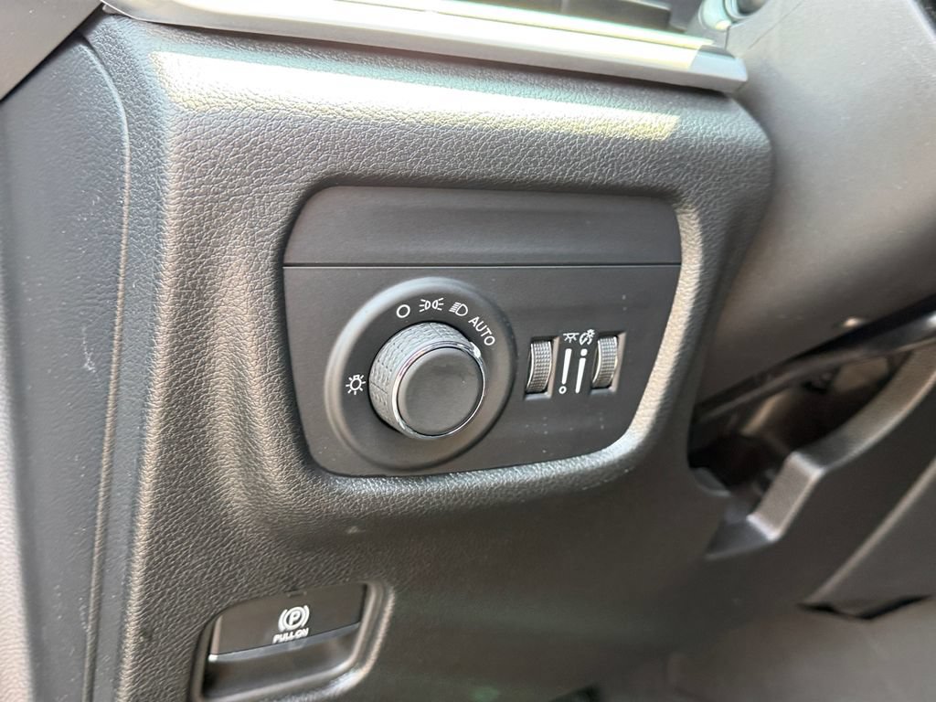 New 2026 Jeep Grand Cherokee Laredo X AWD/4WD image 15