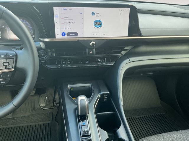 Certified 2023 Toyota Crown XLE image 11