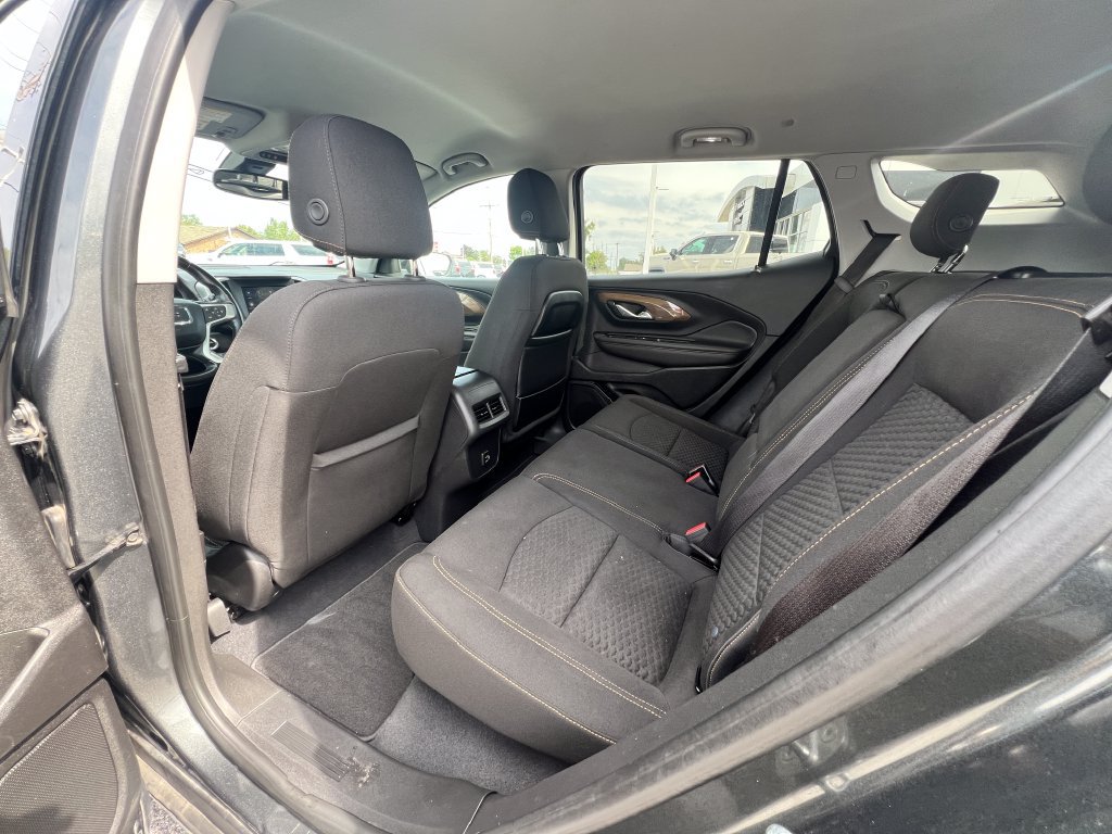 Used 2020 GMC Terrain SLE w/ Driver Convenience Package FWD image 26