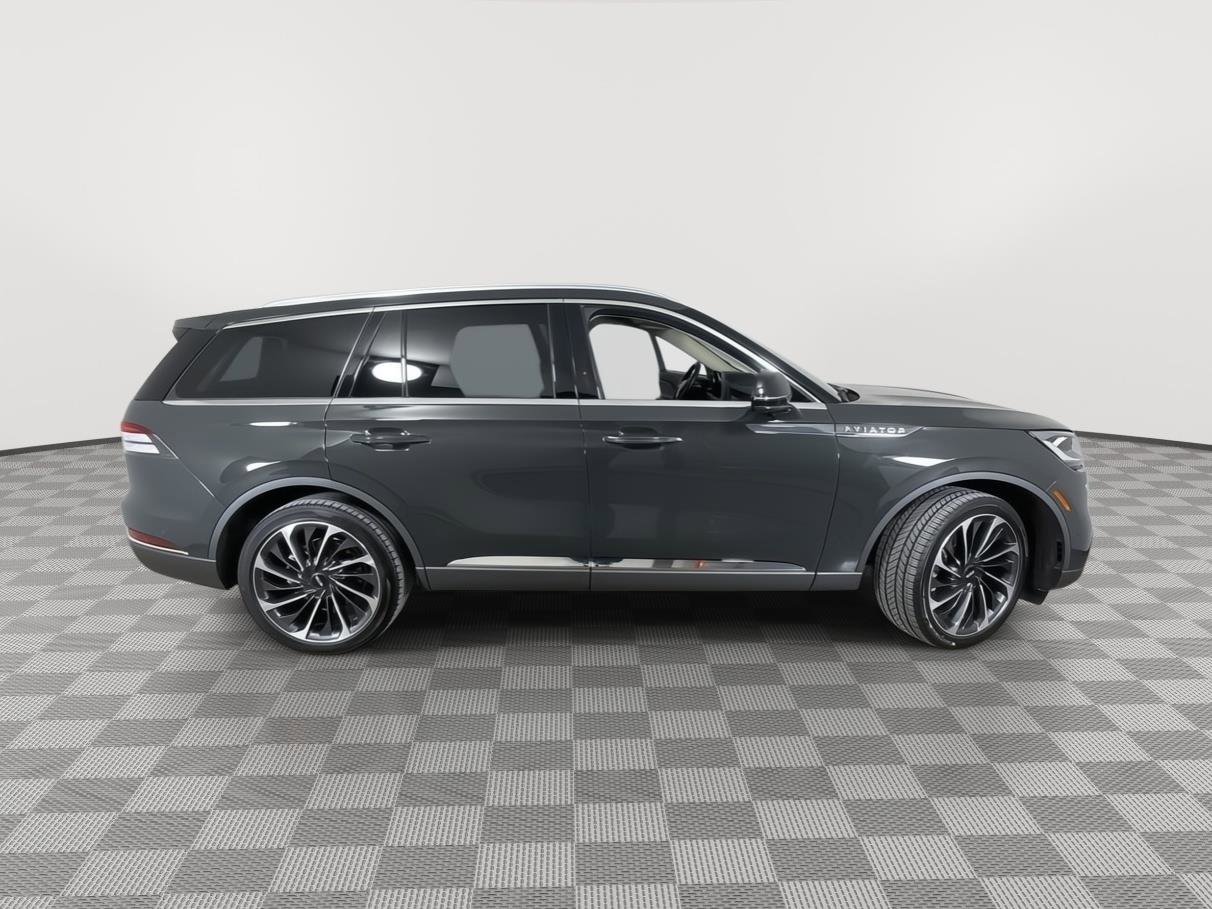 Used 2023 Lincoln Aviator Reserve w/ Equipment Group 201A AWD/4WD image 20