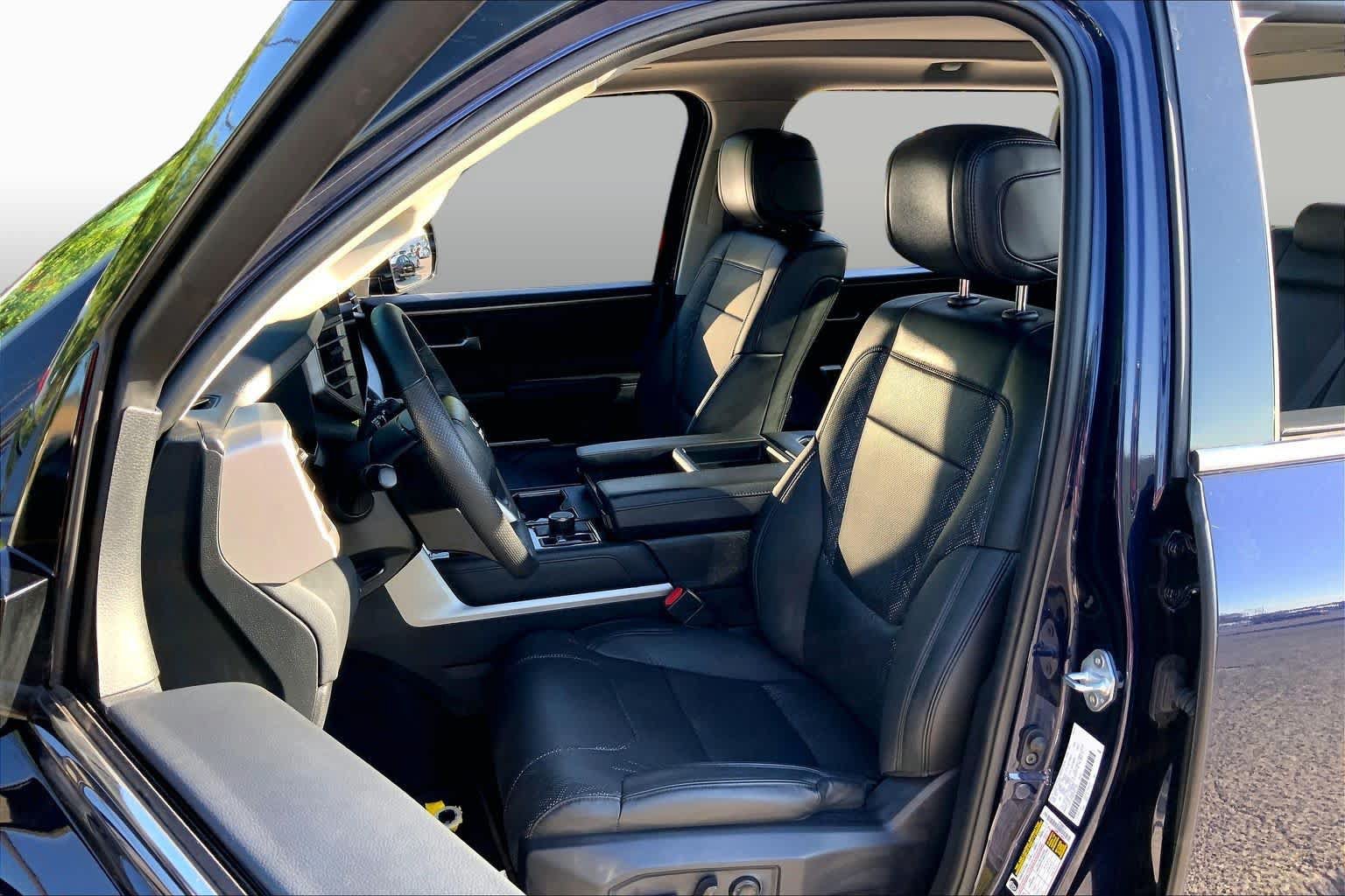 Used 2023 Toyota Tundra Limited AWD/4WD image 8