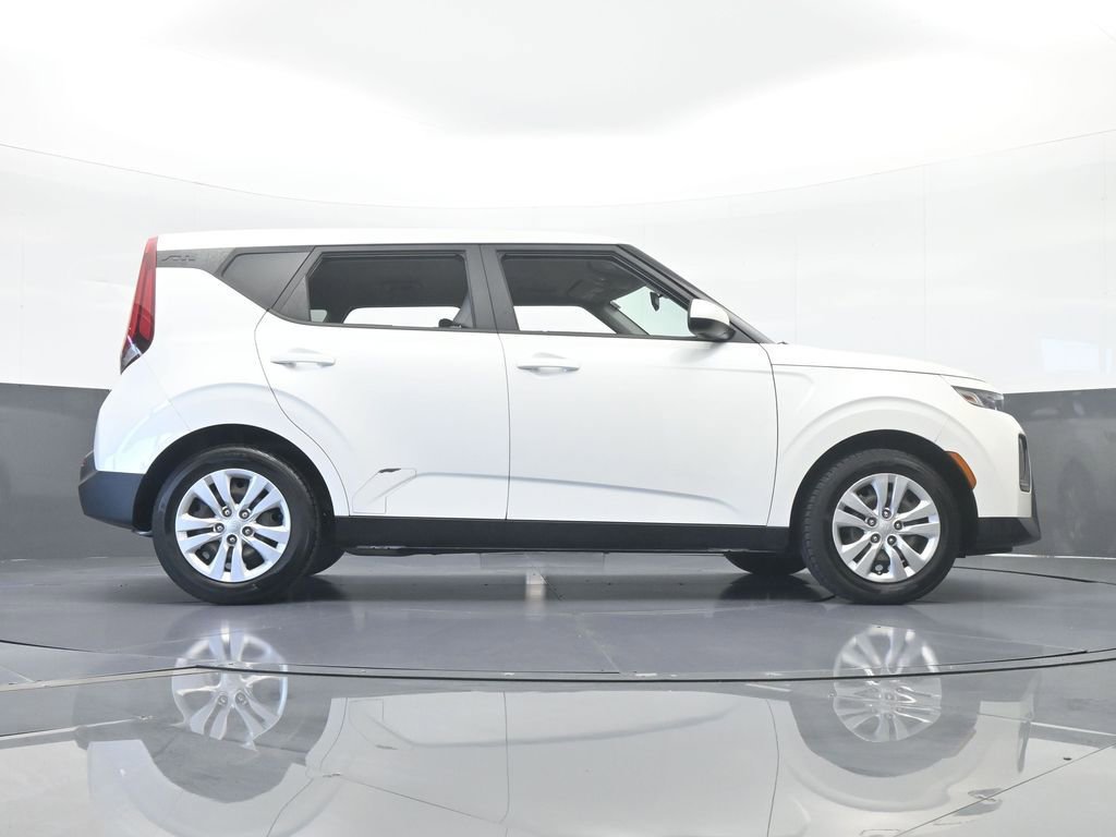 Used 2021 Kia Soul LX image 55
