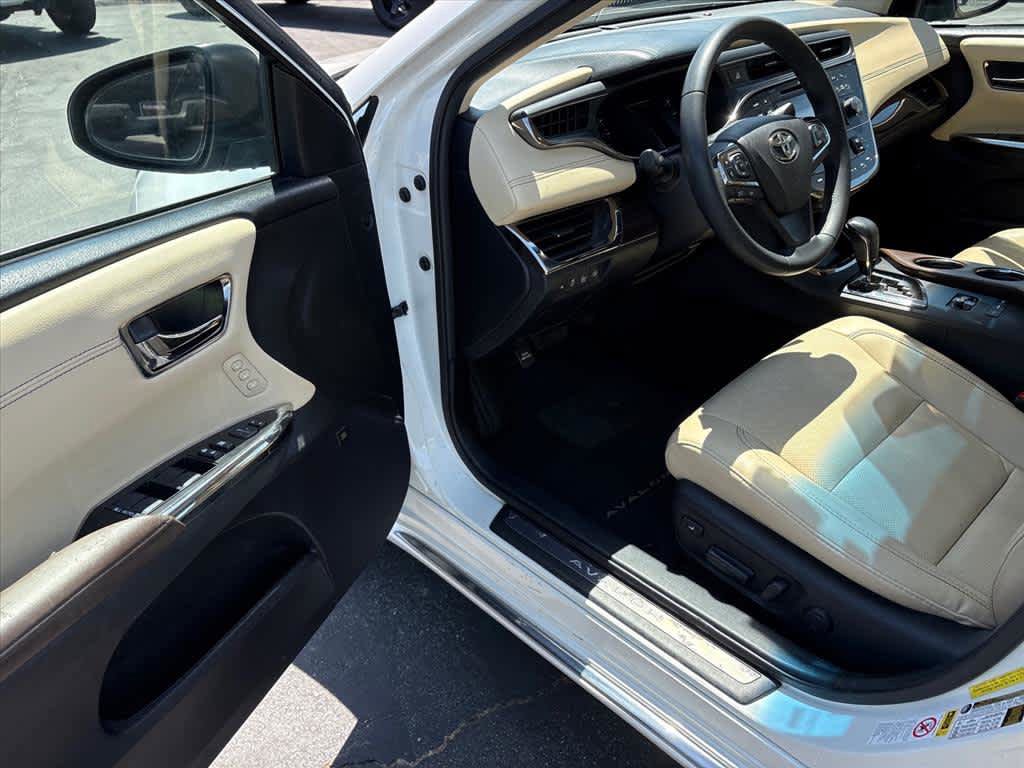 Used 2015 Toyota Avalon Limited FWD image 20