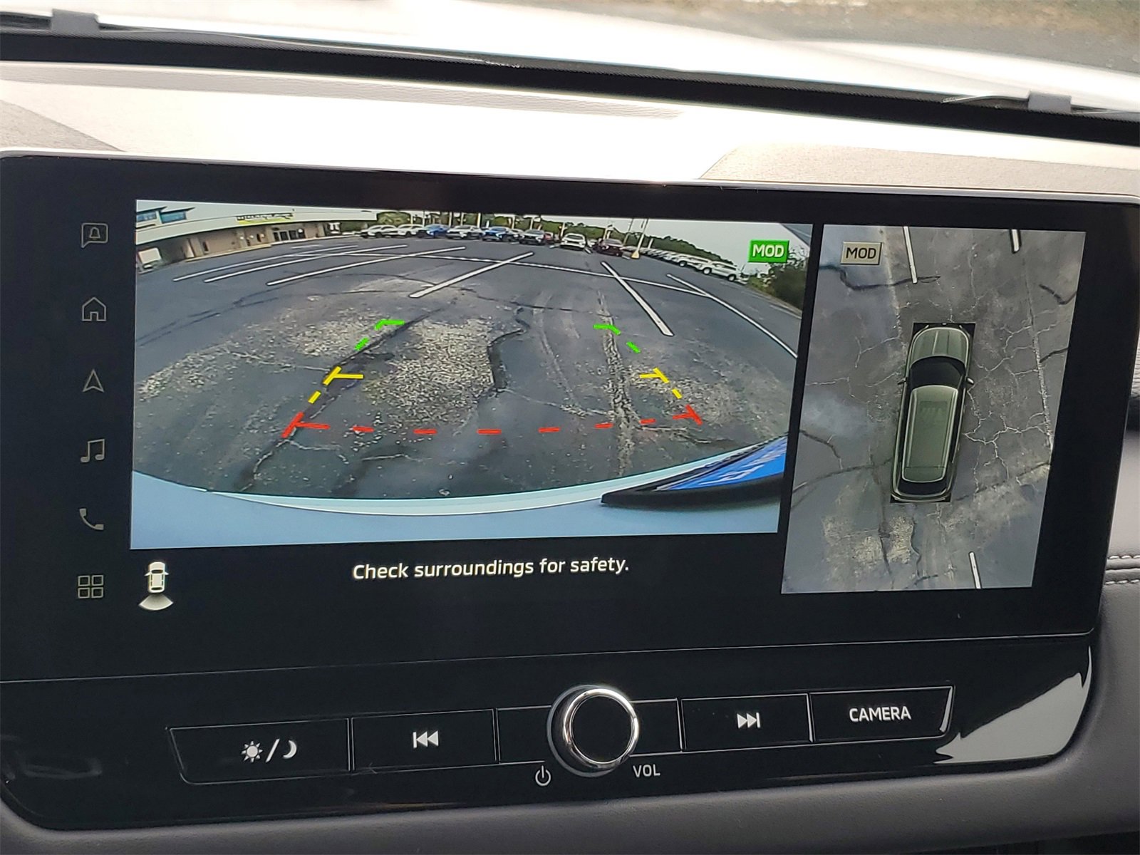 New 2026 Mitsubishi Outlander SE image 16