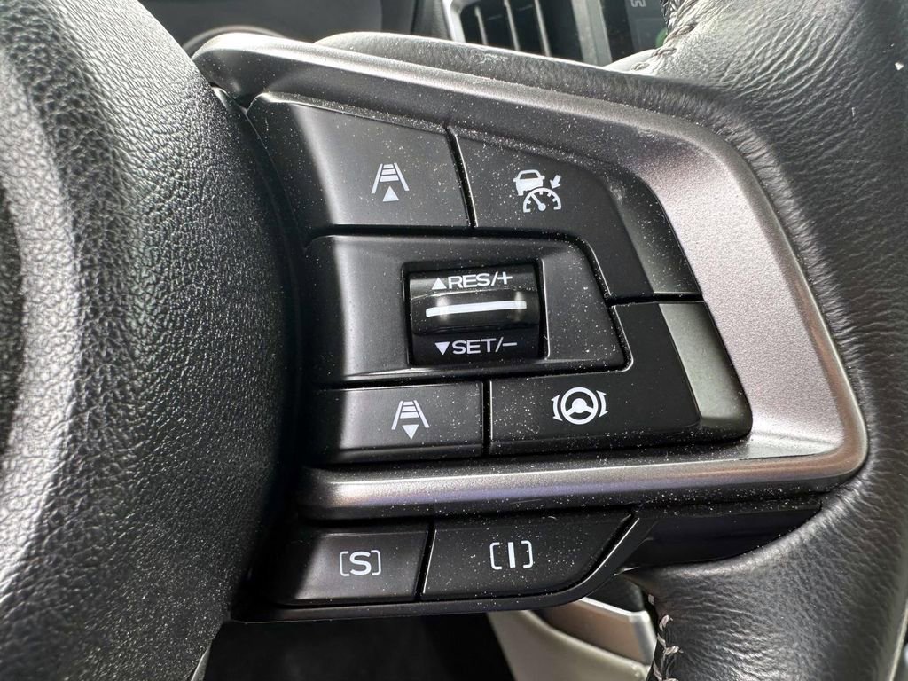 Used 2022 Subaru Forester Limited image 31