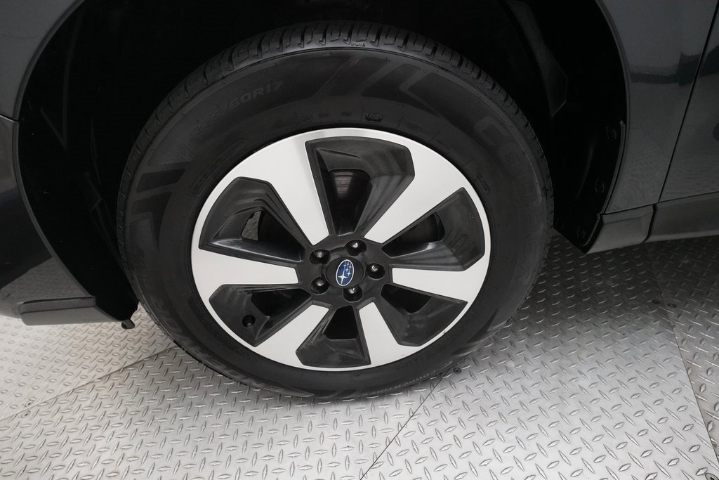 Used 2017 Subaru Forester 2.5i w/ Alloy Wheel Package image 26