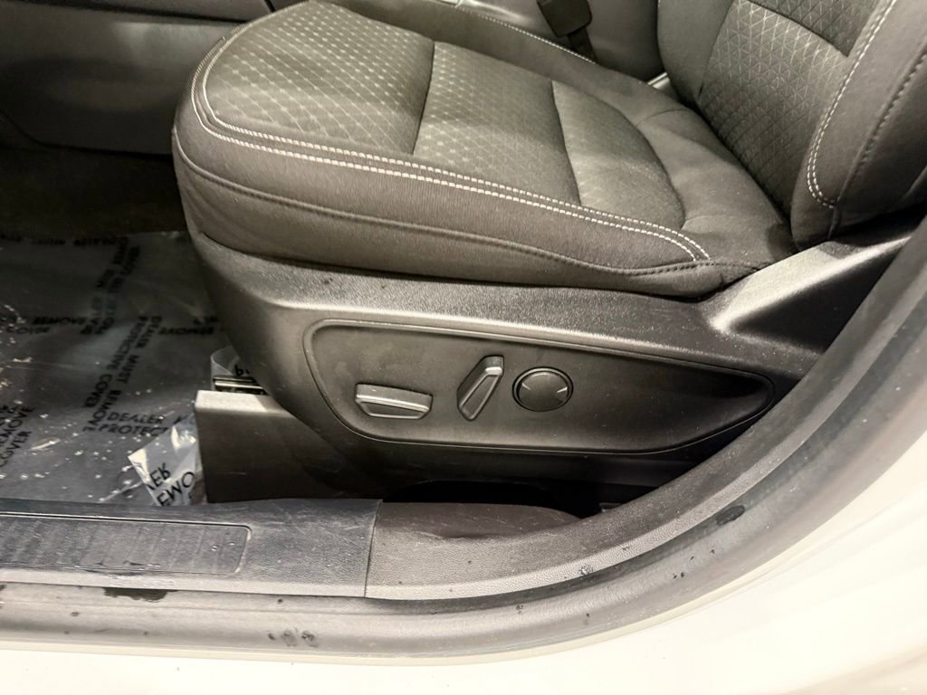 Used 2024 Ford Escape Active image 14