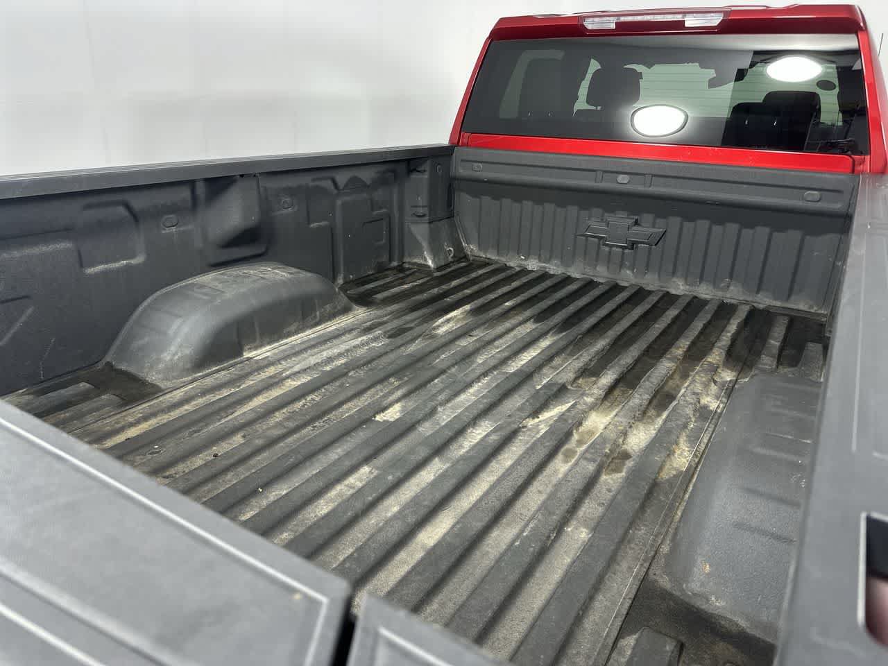 Used 2025 Chevrolet Silverado 3500 LTZ w/ LTZ Convenience Package AWD/4WD image 22