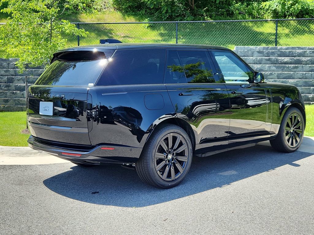 New 2025 Land Rover Range Rover SE video 2