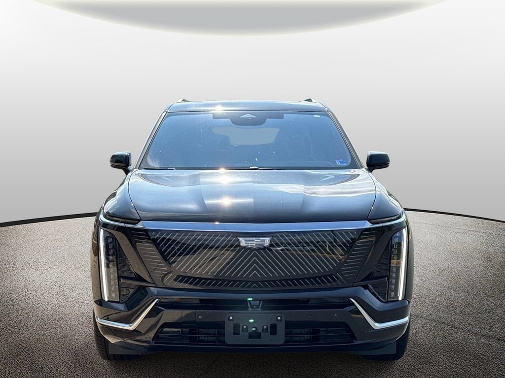 New 2027 Cadillac Vistiq Luxury w/ LPO, Floor Liner Package AWD/4WD image 6
