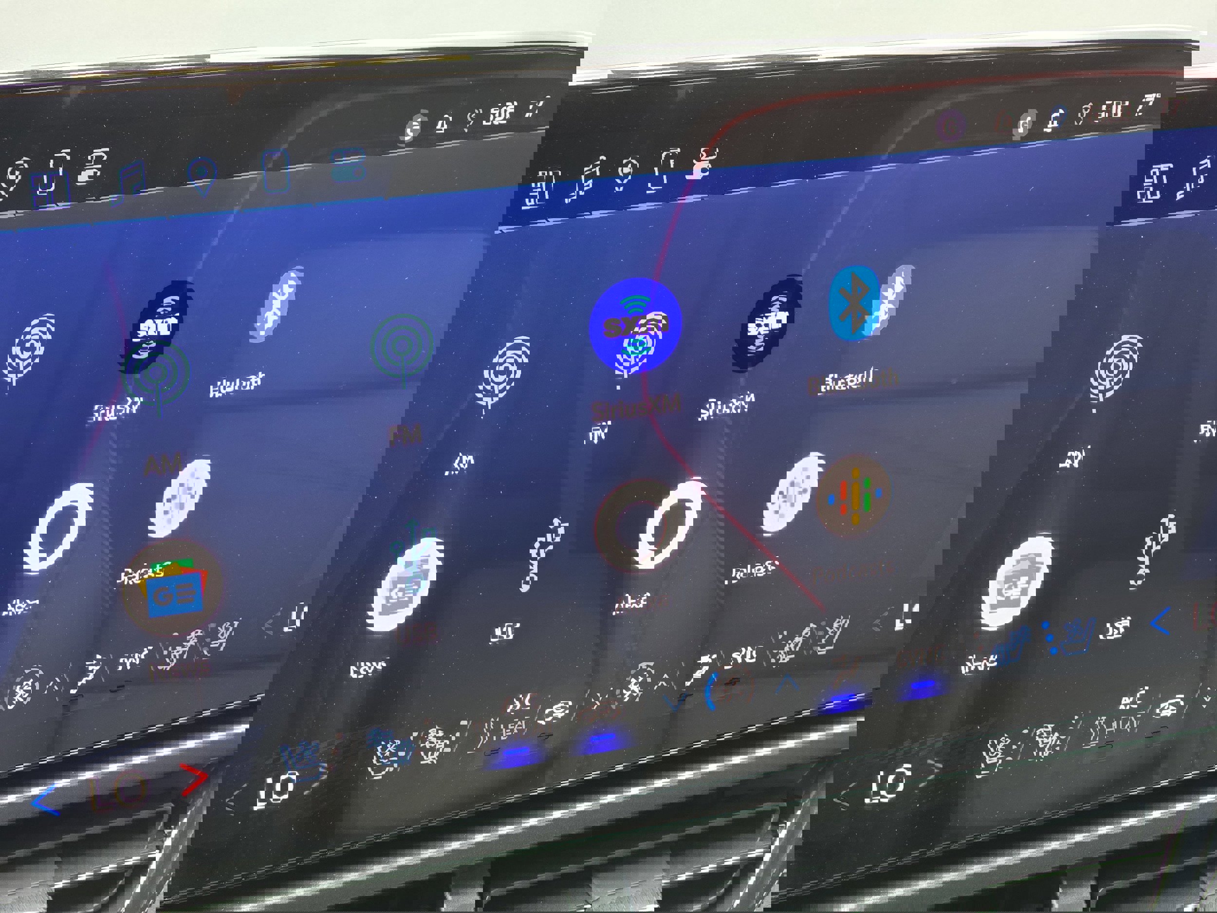 New 2025 Chevrolet Equinox EV RS image 7