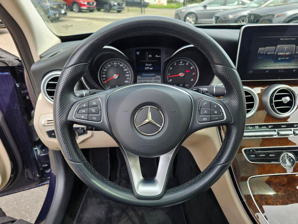 Used 2016 Mercedes-Benz C 300 4MATIC Sedan image 24