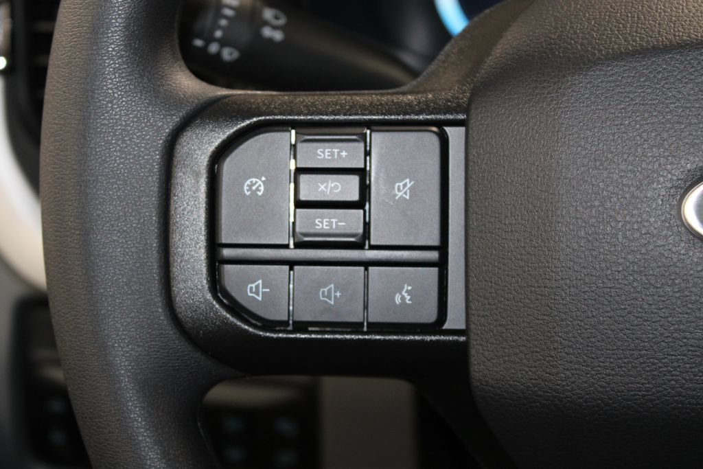 New 2026 Ford F250 XLT w/ XLT Premium Package AWD/4WD image 37