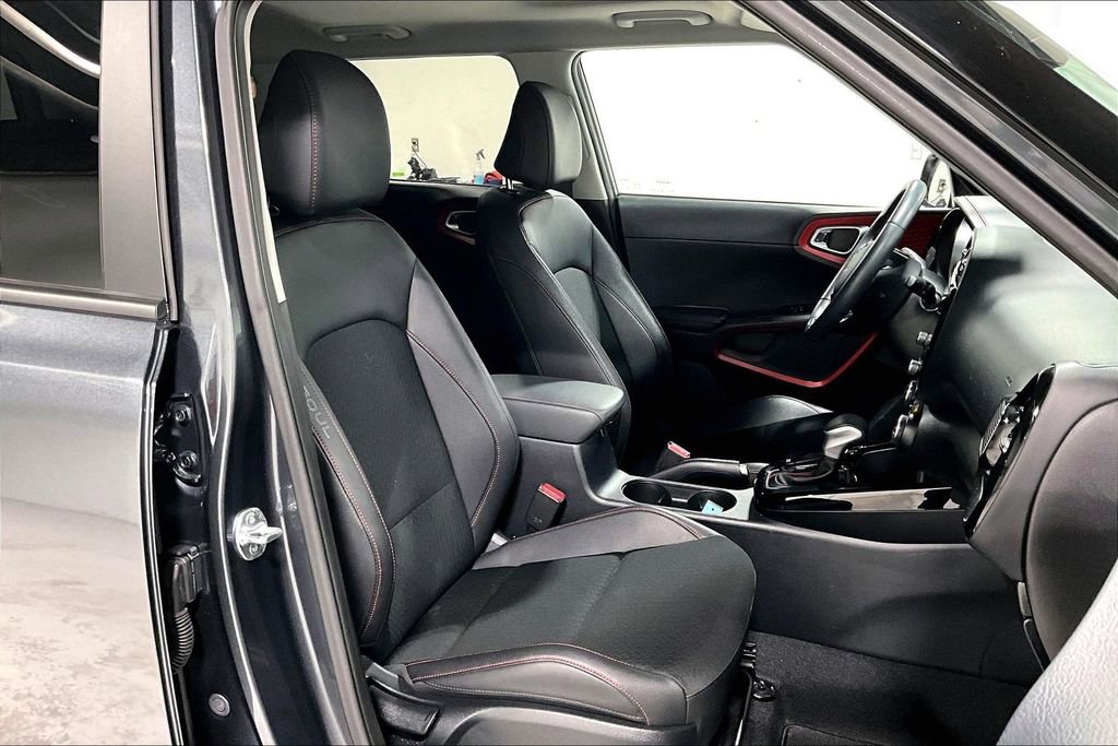 Used 2024 Kia Soul GT-Line image 10