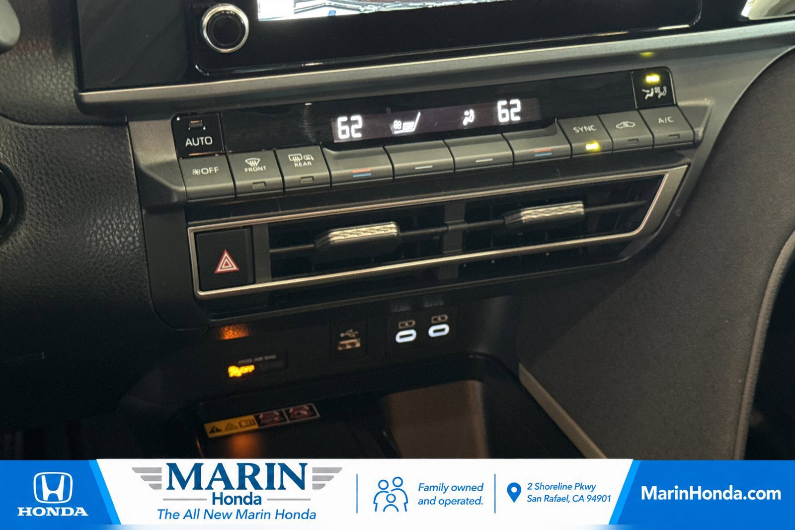 Used 2025 Toyota Camry LE FWD image 23