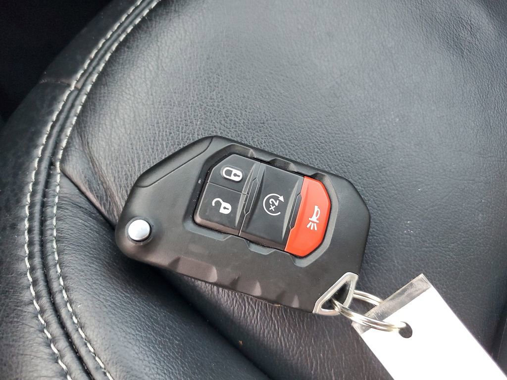 Used 2023 Jeep Wrangler Willys w/ Xtreme 35 Tire Package image 36