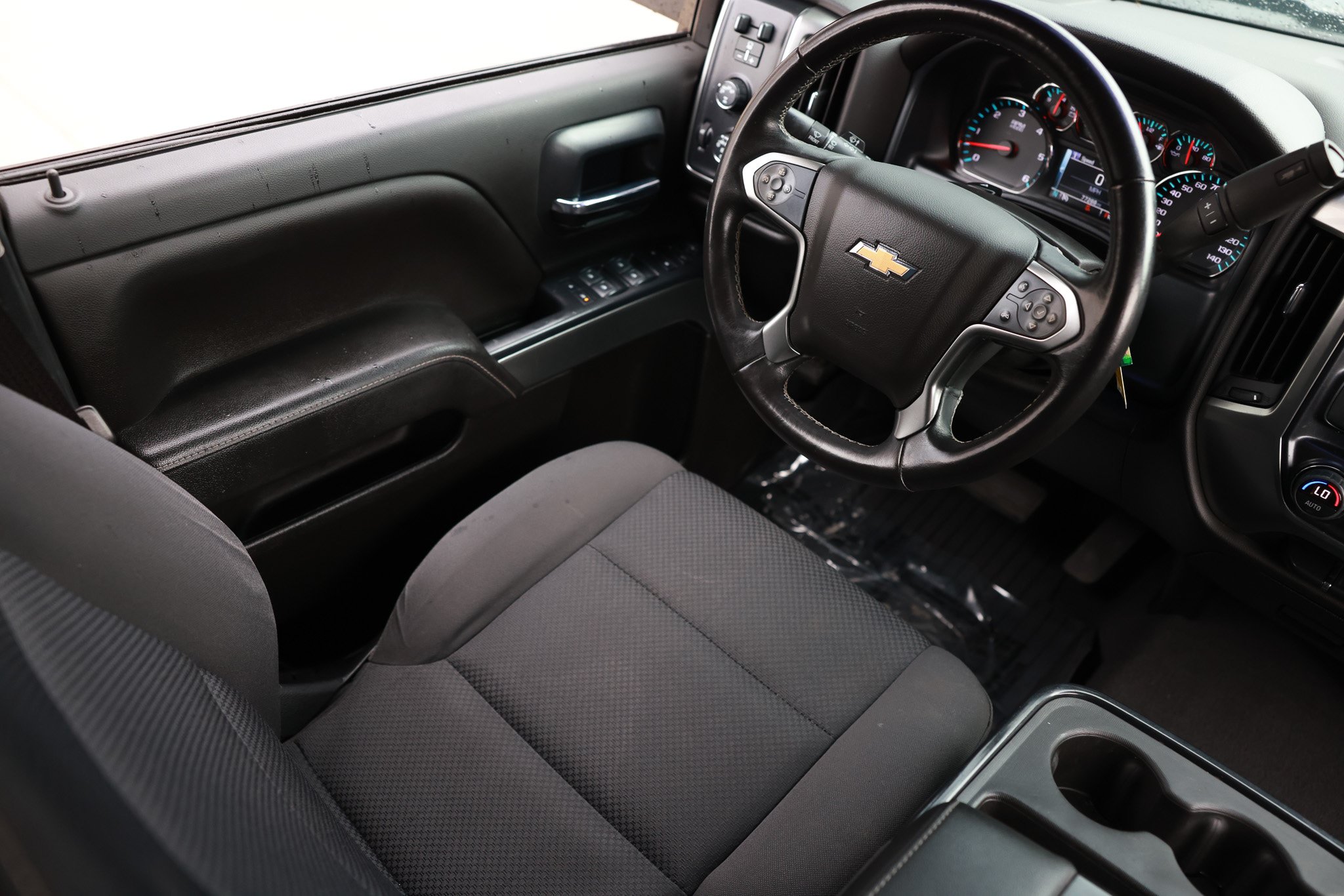 Used 2019 Chevrolet Silverado 1500 LT w/ All Star Edition AWD/4WD image 23