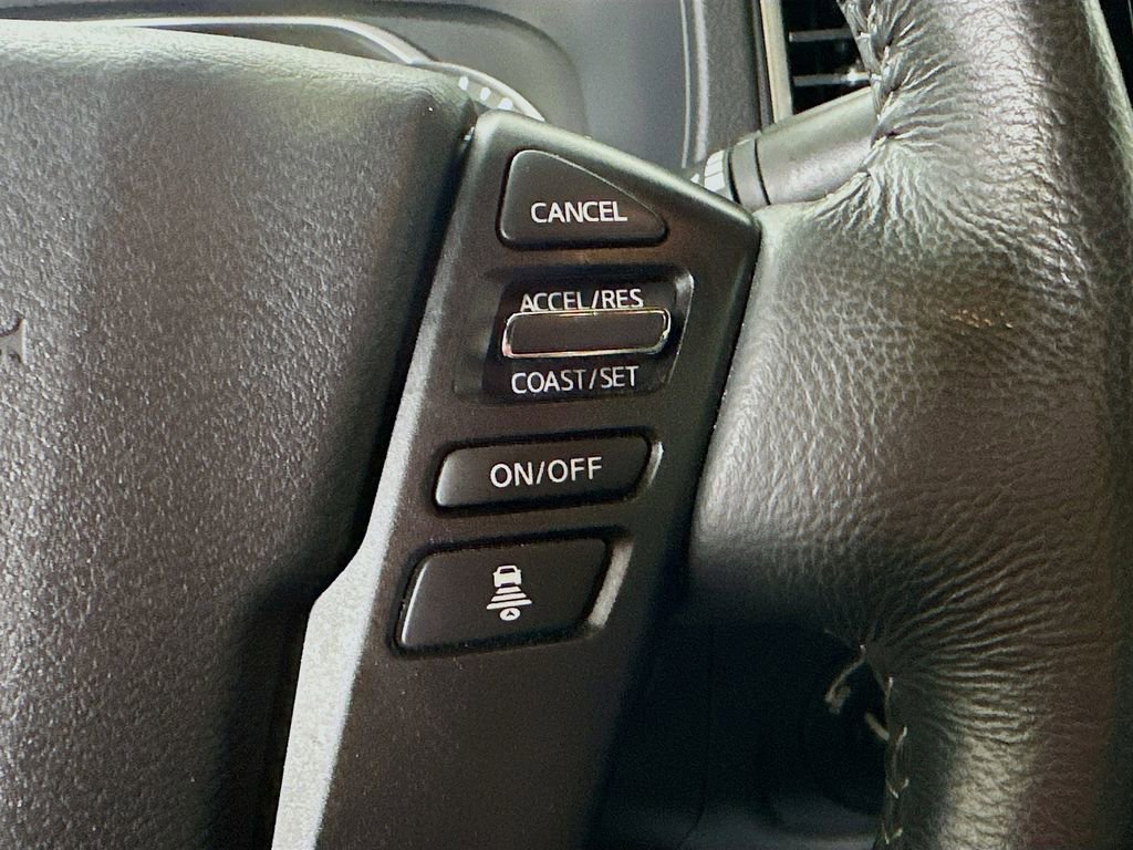 Used 2022 Nissan Frontier SV AWD/4WD image 23