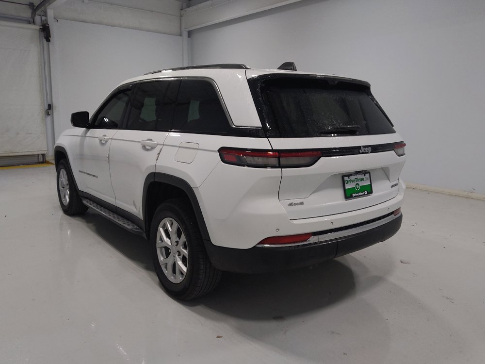 Used 2023 Jeep Grand Cherokee Limited w/ Luxury Tech Group II AWD/4WD image 5
