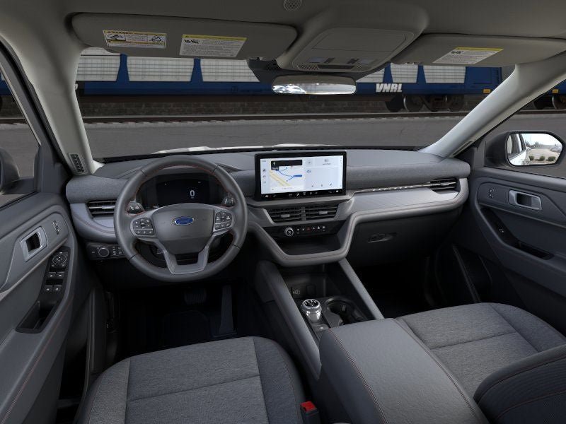 New 2026 Ford Explorer Active RWD image 9