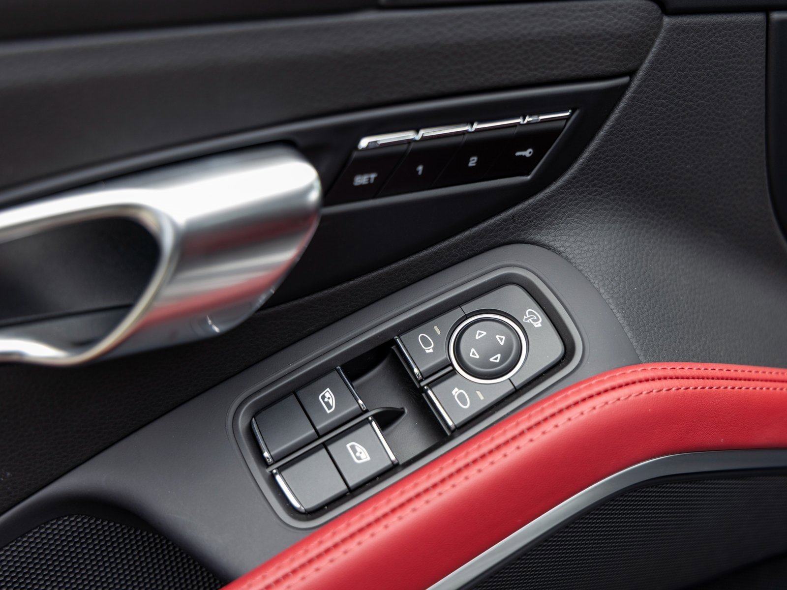 Certified 2025 Porsche 718 Boxster S image 23